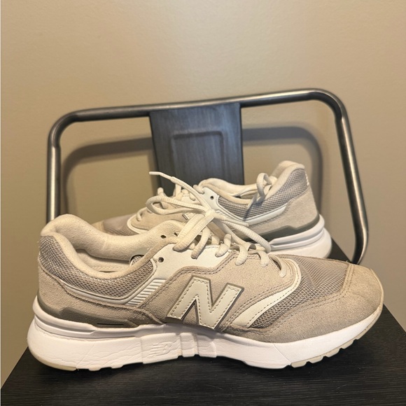 New Balance 997H Taupe Gray Suede Mesh Sneakers Women’s 7.5 - Picture 7 of 16